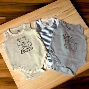 Yoga Sprouts Set of Onesies 0-3 Months